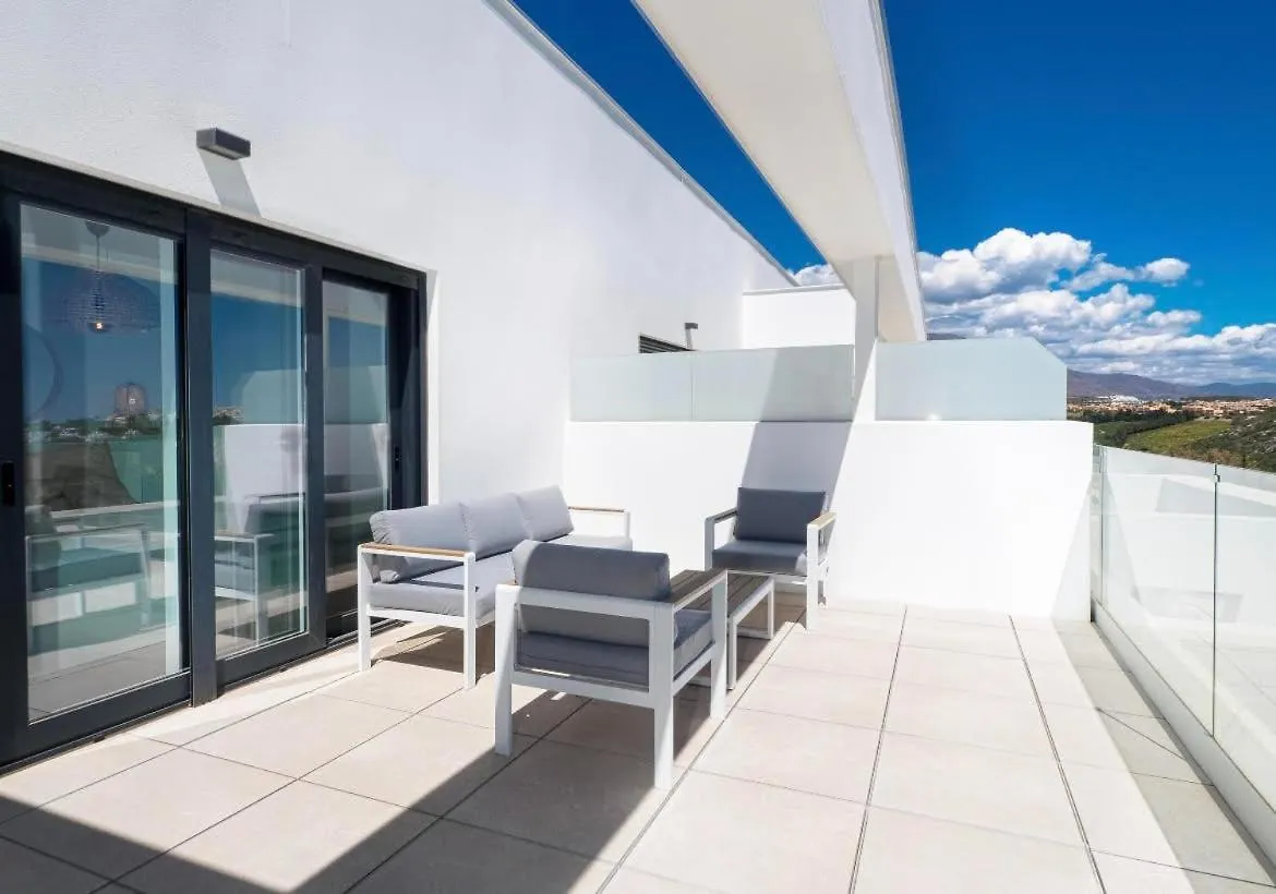 Magnifique Penthouse Vue Sur Mer Manilva Apartamento